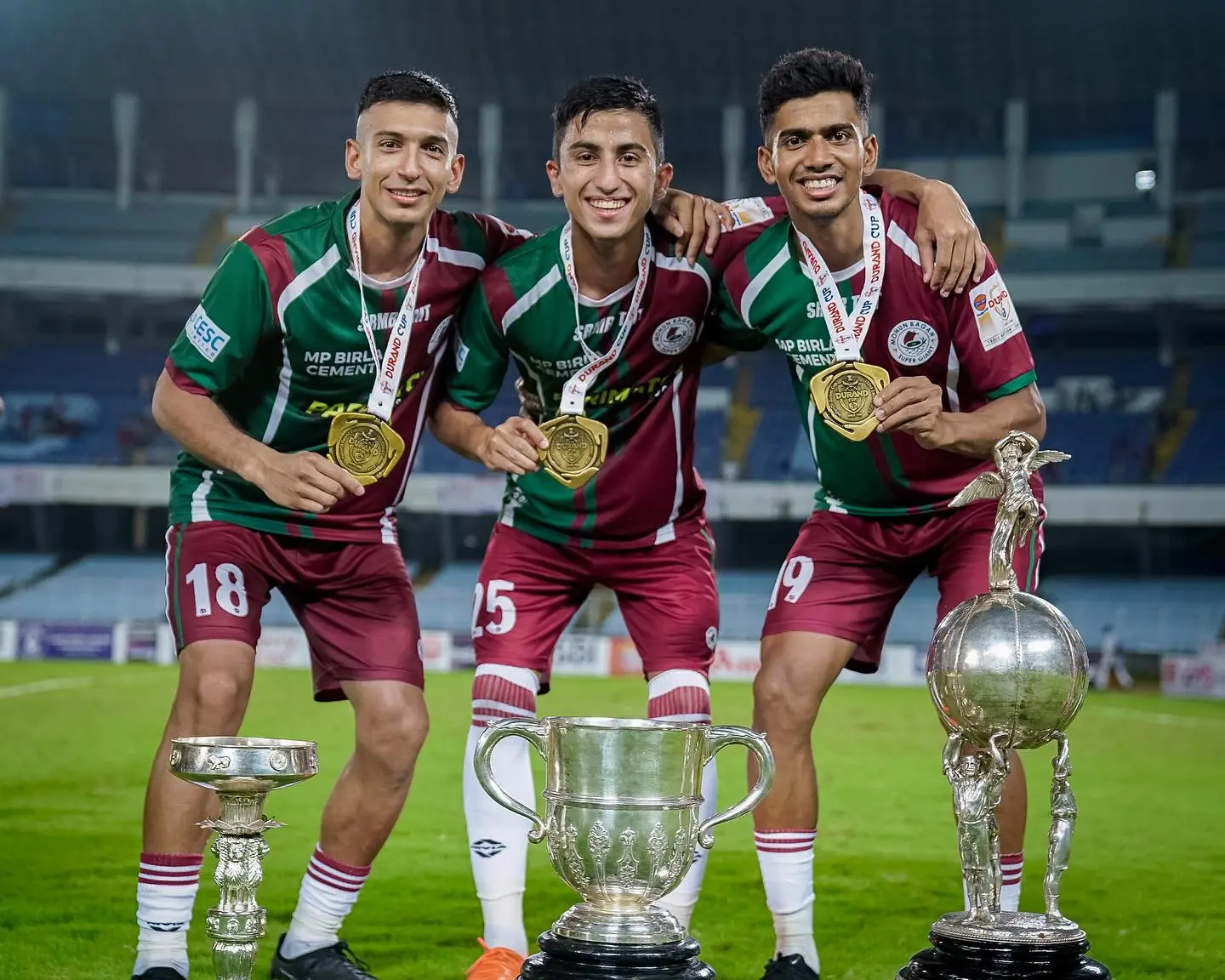 Mohun-Bagan-Players-with-the-Durand-cup-trophy